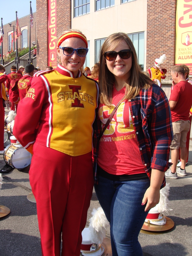 click for the Raquel Holt Senior Spotlight